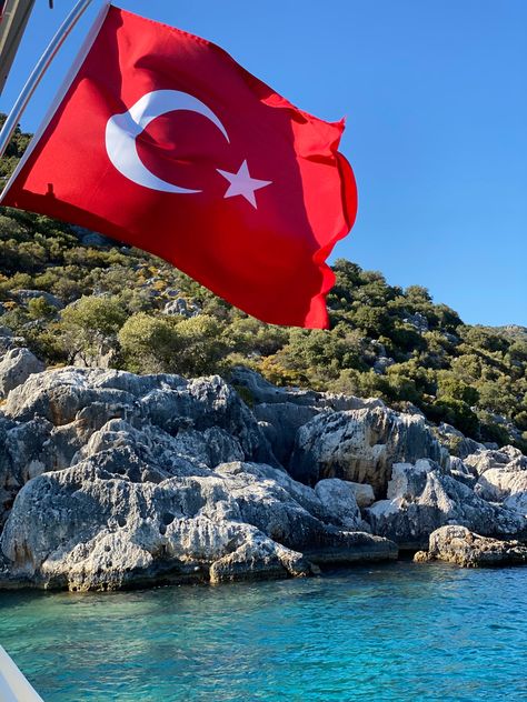 Turkey Flag, Turkish Flag, Istanbul Photography, Beautiful River, Girls Foto, Turkey Photos, Travel Poster Design, Photo Awards, East Europe