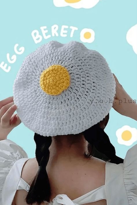 Egg Beret Crochet, Egg Crochet Hat, Quick Crochet Gifts To Make, Crochet Egg Hat, Flower Crochet Bucket Hat, Crochet Blueberry Hat, Cute Quick Crochet Patterns, Beret Crochet Pattern Free, Free Quick Crochet Patterns