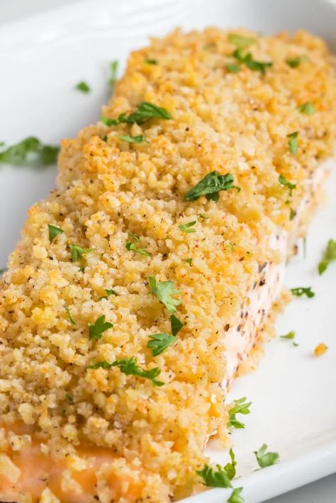 Panko Crusted Salmon In 30 Minutes 1 Panko Crusted Salmon, Crusted Salmon Recipes, Seafood Delight, Salmon Baked, Easy Salmon Recipes, Crusted Salmon, Crust Recipe, Salmon Fillets, Baked Salmon