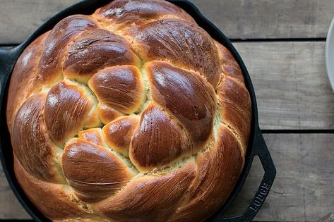 Challah Bread / Karen Mordechai Challah Bread Recipe, Challah Bread Recipes, Chicken Cornbread, Rosh Hashanah Recipes, Cast Iron Skillet Cooking, A Loaf Of Bread, Roasted Chicken Thighs, Iron Skillet Recipes, Challah Bread