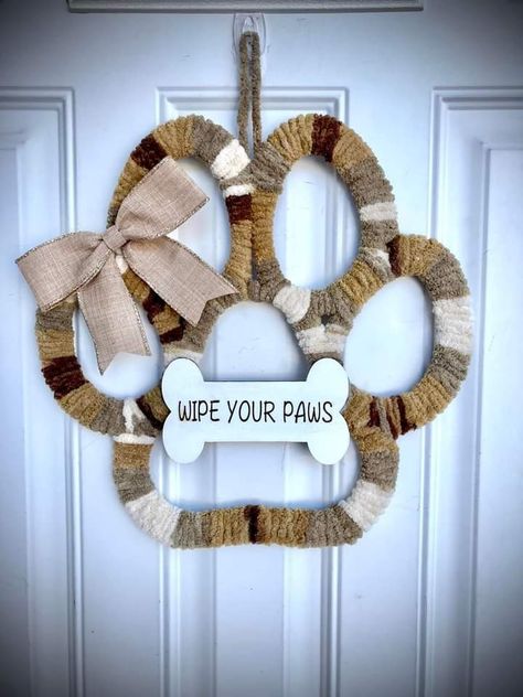 Pet Themed Wreath, Diy Dog Wreath, Dog Paw Print Wreath, Dog Paw Wreaths For Front Door, Paw Print Wreath Diy Dollar Tree, Dollar Tree Dog Paw Wreath, Paw Wreath Diy, Paw Print Wreath Diy, Dog Paw Wreath Diy