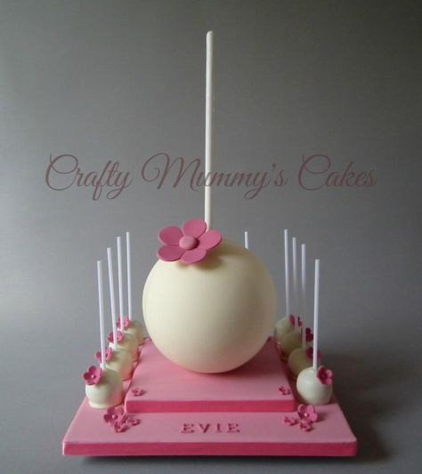 Giant Cake Pop - Cake by CraftyMummysCakes (Tracy-Anne) https://www.facebook.com/CraftyMummysCakes Cake Pop Cake, Elegant Cake Pops, Cakes Simple, Giant Cake, Birthday Sleepover, Pop Cake, Wedding Cake Pops, Funny Birthday Cakes, Cake Bites