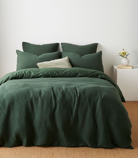 Australian Cotton Waffle Quilt Cover Set - Dark Green Bed Target, Waffle Quilt, Teenager Bedroom Boy, Green Duvet Covers, Super King Size Bed, Superking Bed, Bedroom Style, Green Bedding, Green Quilt