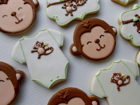 Monkey Baby Shower Cookies by Blue-eyed Bakery Monkey Baby Shower Boy, Dentist Cake, Baby Shower Monkey Theme, Kylie Baby Shower, Monkey Cookies, Onesie Cookies, Monkey Baby Shower, Baby Shower Theme Decorations, Cookie Connection