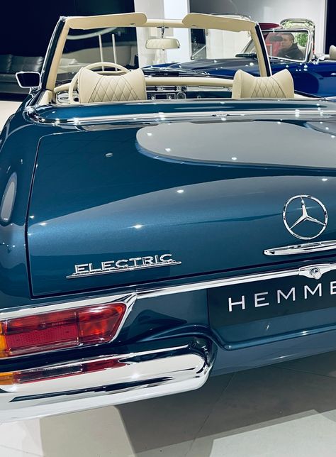 Home - Hemmels Retro Mercedes, 280sl Pagoda, 300 Sl Roadster, Mercedes Benz Convertible, Mercedes W114, 300sl Gullwing, Mercedes 280, Lapo Elkann, Vintage Mercedes