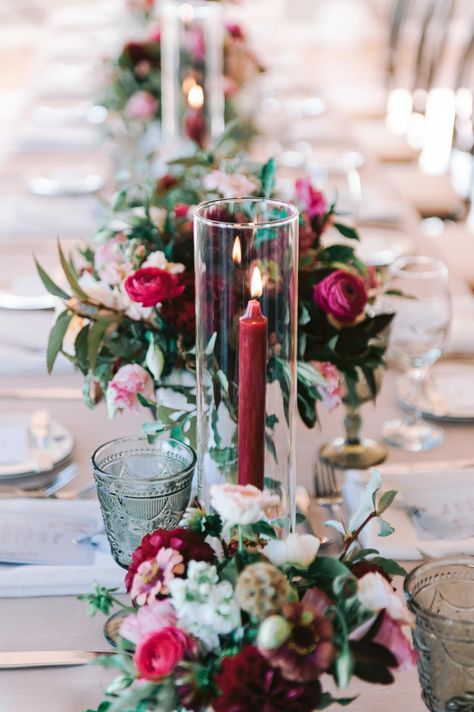 Maroon Candles Wedding, Burgundy Floral Centerpieces, Maroon And Blush Wedding, Wine Wedding Flowers, Wedding Table Decorations Pink, Candlestick Wedding Decor, Centerpiece Candles, Burgundy Candles, Pink Table Settings