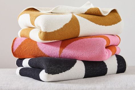 40 Eco-Friendly Gifts You'll Feel Good About Giving Matisse Blanket, Modern Throw Blanket, Uses For Coffee Grounds, Modern Throws, Simple Texture, Eco Friendly Gifts, Bed Throws, Recycled Fabric, Pottery Barn Kids