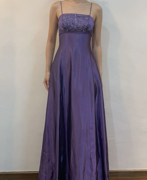 Kat Stratford Prom Dress, Aesthetic Purple Dress, 1990s Prom Dress, 90s Prom Dresses, Dream Prom Dress, One Shoulder Prom Dress, Dream Prom, Prom Dress Inspiration, Sequin Prom Dresses