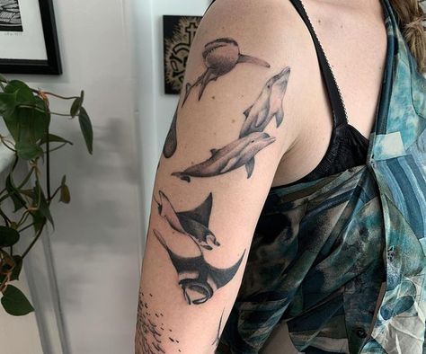 Marine Life Sleeve Tattoo, Ocean Sleeve Tattoos For Women, Sea Animal Tattoos Sleeve, Sea Animals Tattoo Sleeve, Marine Life Tattoos For Women, Marine Biology Tattoo Sleeve, Shoulder Half Sleeve Tattoo, Sunfish Tattoo, Underwater Animal Tattoo