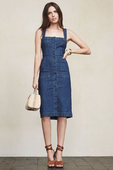 Denim Dress Outfit, Jumpsuit Denim, Denim Shorts Outfit, Sleeveless Denim Dress, Moda Jeans, Reformation Dress, Looks Chic, Looks Style, Denim Outfit