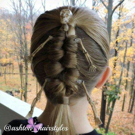 Short Hair For Kids, Halloweenský Makeup, Halloween Hairstyles, Easy Little Girl Hairstyles, Hairstyles For Girls, Wacky Hair Days, Wacky Hair, Crazy Hair Day At School, Crazy Hair Days