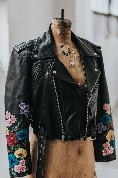 37 Unique Bride Jackets To Keep You Warm (+ Cool!) At Your Wedding » Paper + Lace Hand Painted Leather Jacket, Jacket Diy, Embroidered Leather Jacket, Painted Leather Jacket, Denim Wedding, Bride Jacket, Custom Leather Jackets, Painted Jacket, Unique Jackets