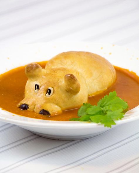 A Recipe for Adorable Hippo-Shaped Bread Rolls That Lazily Lounge in a Bowl of Soup Hippo Bread, Fancy Foods, Food Play, Bread Shaping, Hungry Hippos, Bowl Of Soup, Fun Kids Food, Bread Rolls, Toddler Meals