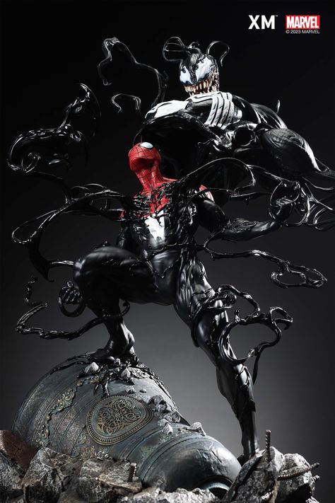 XM Studios is excited to present our next 1/4 scale MARVEL Premium Collectibles series statue, Symbiote (Transformation)! Spider-Man is seen half bonded with Venom as the symbiote extends from him, breaking into a maniacal grin. This statue collectible captures the struggle between Spider-Man and Venom symbiote. Who will emerge victorious? Each painstakingly handcrafted statue is individually hand-painted with XM’s famous quality finish, and comes in a bold, dynamic, and story-laden styles. Spider Man X Venom, Symbiote Transformation, Venom Transformation, Venom Statue, Spiderman Collection, Spider Man And Venom, Venom Figure, Venom Symbiote, 4 Dimension