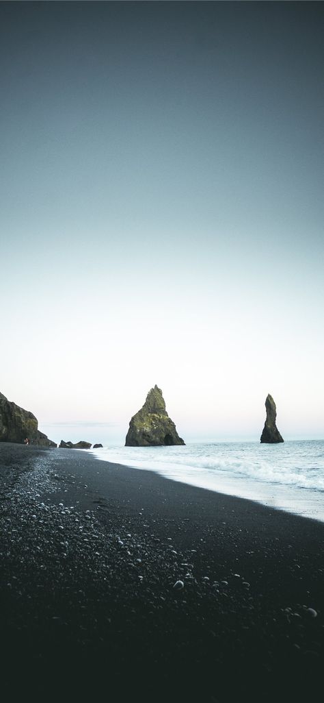 Iceland Portrait, Iceland Photography Landscapes, Iceland Travel Summer, Iceland Wallpaper, Iceland Hotels, Portrait Wallpaper, Natural Views, Iceland Nature, Moody Nature