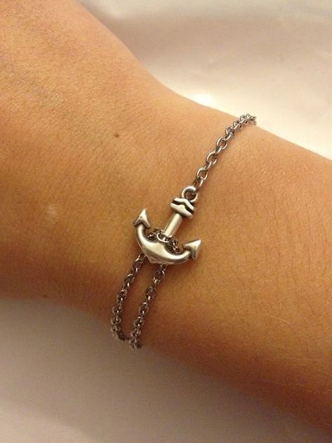 Anchor Tattoos, Anchor Bracelet, Diy Schmuck, Bijoux Diy, Girly Things, Jewelry Inspiration, Lilly Pulitzer, Diy Jewelry, Silver Chain