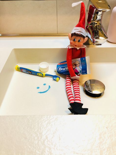 Dentist Elf On The Shelf, Elf Toothpaste, Elf On The Shelf Toothbrush, Elf On The Shelf Toothpaste, Elf Writing, Elsa Party, Awesome Elf On The Shelf Ideas, Elf Activities, Dentist Office