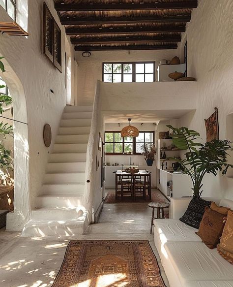 Stair Gallery, Interior Design Per La Casa, Beach Bungalow, Spanish House, Mediterranean Homes, Garden Designs, Design Del Prodotto, Dream Holiday, Dream House Interior