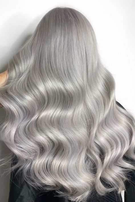 Grey Hair Astetic, Fashion Grey Hair, Grey Hair Bride, Pearl Grey Hair, White Grey Hair Color, Silver Platinum Blonde Hair, Light Grey Hair Color, Champagne Grey Hair, Grey Silver Hair Color