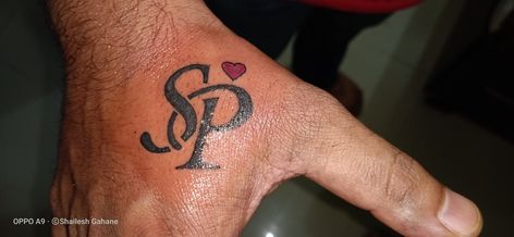 SP Tatoo Design Sp Name Dp Love, Sp Name Tattoo, Sp Tattoo Design, Sp Tattoo Letter Design, Tatto Letters, Sp Tattoo, Mens Photography, Maa Tattoo, Hand Tatto