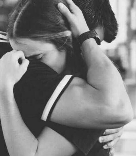 Boyfriend Hug, Protective Boyfriend, Video Sport, 5 Love Languages, Cute Couple Quotes, Me As A Girlfriend, Kids Tv, Love Languages, Her Smile