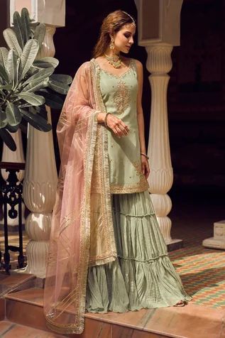 Green Gharara, Green Sharara Suit, Green Sharara, Blush Outfit, Indian Suits For Women, Leaf Sleeve, Sharara Designs, Kurta Sharara Set, Kurta Sharara