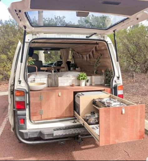 Low Top Van Conversion, Small Camper Conversion, Small Van Ideas, Small Camper Van Conversion Diy, Simple Camper Van, Small Van Conversion, Vw Transporter Camper, Small Camper Vans, Minivan Camper Conversion