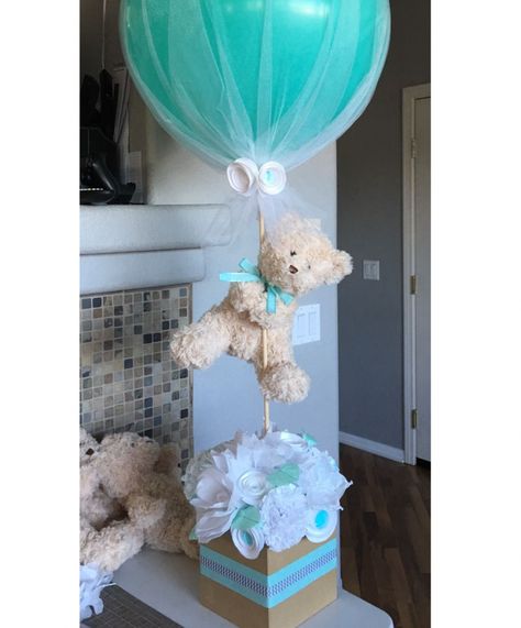 Unique Baby Shower Gifts and Clever Gift Wrapping Ideas – Surf and Sunshine Baby Shower Gift Wrap, Creative Baby Shower Gifts, Baby Gift Wrapping, Baby Shower Wrapping, Baby Shower Baskets, Creative Baby Shower, Baby Shower Gift Basket, Baby Gift Hampers