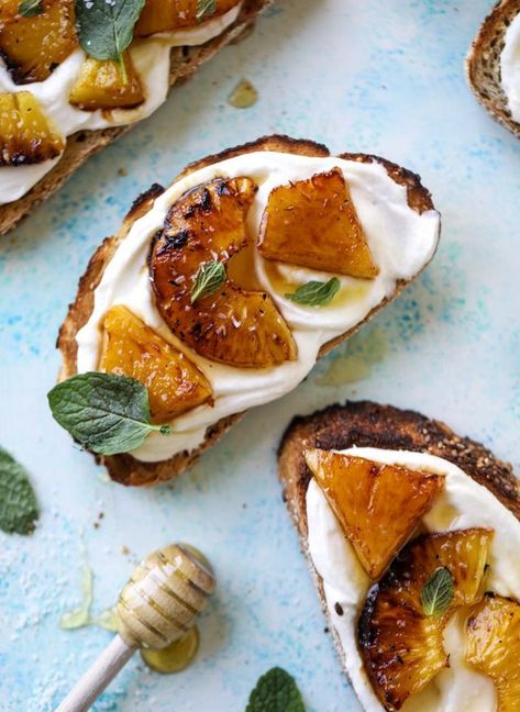 Roasted Pineapple Whipped Ricotta Toast with Sea Salt. | How Sweet It Is | Bloglovin’ Whipped Ricotta Toast, Whipped Ricotta, Roasted Pineapple, Ricotta Toast, Toasted Bread, Makanan Diet, Think Food, Toast Recipes, How Sweet Eats