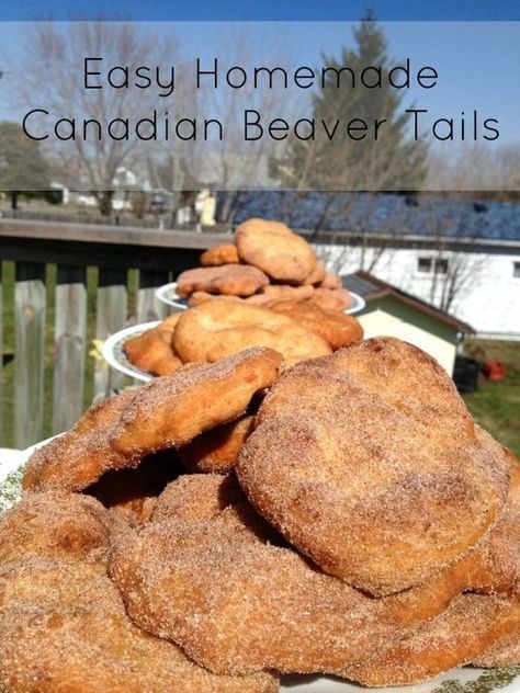 Fried Dough Recipes, Beaver Craft, Canadian Beaver, African Snacks, Dessert Crepes, Canadian Cuisine, Coffee Ring, Beaver Tails, Canadian Food