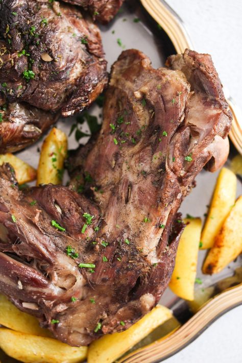 Lamb Shoulder Slow Cooker, Lamb Recipes Crockpot, Slow Cooked Moroccan Lamb, Slow Cook Lamb, Slow Cooker Lamb Roast, Braised Lamb Chops, Lamb Slow Cooker Recipes, Slow Roasted Lamb Shoulder, Cook Lamb