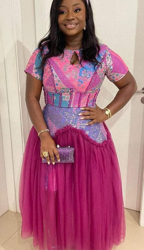 Lace Combination Styles, African Print Skirt Ankara Styles, Ankara Dress Designs, Ankara Dress Styles, 2piece Outfits, African Print Skirt, Ankara Gowns, Combination Fashion, African Fashion Skirts