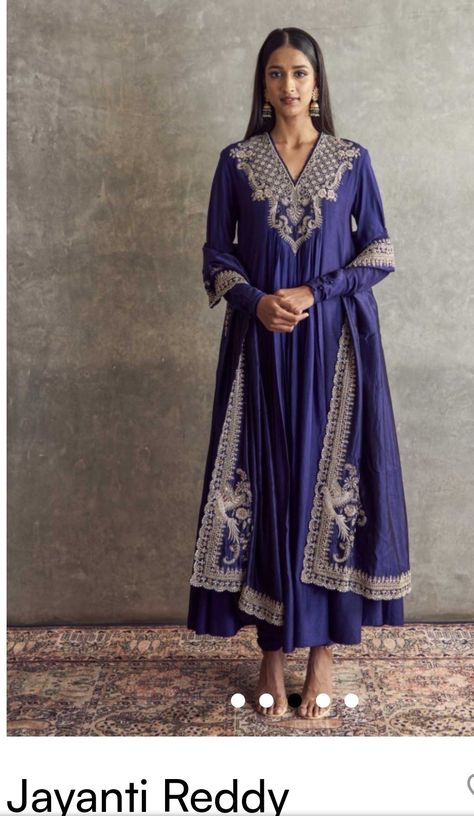 Fusion Wear Indian, Purple Anarkali, Jayanti Reddy, Kurta Patterns, Embroidered Anarkali, Purple Suits, Designer Kurti Patterns, Fashion Design Patterns, Lawn Dress