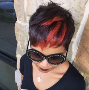 Black Pixie Haircut, Pixie Hair Color, Edgy Hair Color, Color Block Hair, Short Permed Hair, Choppy Haircuts, Black Hair Dye, Beautiful Black Hair, Split Hair