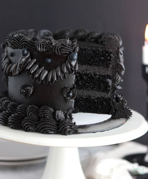 Gothic Baking, Black Bday Cake, Black Velvet Cake Recipe, Black Cake Recipe, Black Velvet Cake, Black Birthday Cake, Witchy Birthday, Goth Cakes, Cherry Chip Cake