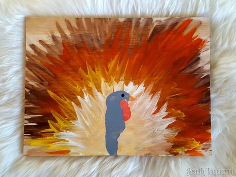 Turkey Thanksgiving Fingerpainting with Unicorn Spit {Reality Daydream} Craft Turkey, Thanksgiving Art Projects, Turkey Crafts Kids, Fun Thanksgiving Crafts, Turkey Painting, Easy Thanksgiving Crafts, November Crafts, Turkey Art, Fall Canvas Painting