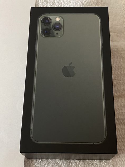 Iphone 11 Pro Max Midnight Green, Iphone 11 Pro Max Green, Iphone 11 Pro Max Colours, Midnight Green, Green Box, Iphone Pro, Ethiopia, Lei, Apple Iphone