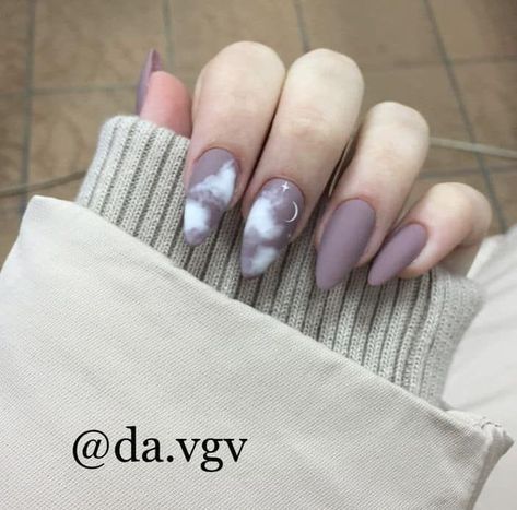 Check out these gorgeous trendy cloud nails. If you're looking for cloud nails, cloud nail designs, acrylic cloud nails, or other trendy nails then you'll love this inspiration #cloudnails #cloudnailsacrylic #trendynails Cloud Nail Designs, Nail Designs Acrylic, Cloud Nails, Color Uva, Holiday Nails Winter, Cute Christmas Nails, Pink Nail Art, Winter Nail Designs, Clip In Extensions