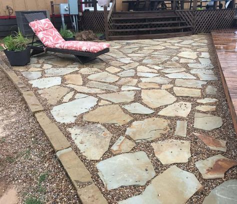 Flagstone And Pebble Patio, Patio With Flagstone Pavers, Slate Gravel Patio, Stone And Rock Patio, Backyard Stone Patio Ideas Diy, Loose Stone Patio Ideas, How To Lay Flagstone Patio, Natural Stone Paver Patio, Flagstone And Gravel Patio