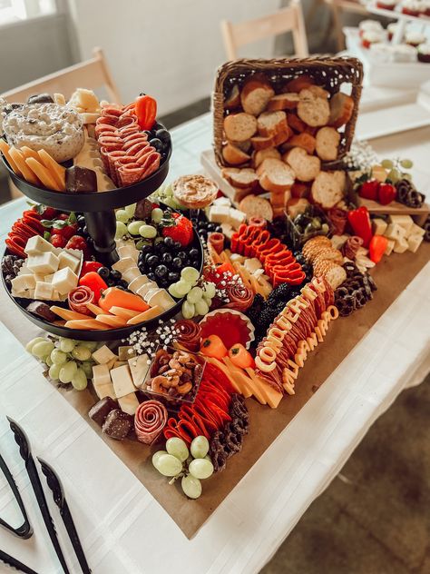 Small Charcuterie Table Display, Small Charcuterie Table Ideas, Multiple Charcuterie Boards Display, How To Start Charcuterie Business, Small Charcuterie Table, Small Business Food Ideas, Charcuterie Board Baby Shower Ideas, Small Grazing Table, Charcuterie Table Ideas