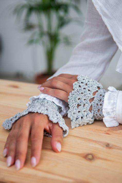 Cuffs Intermediate Crochet Pattern - DMC Crochet Sleeve Cuffs, Crochet Hand Cuffs, Crochet Cuffs Sleeve, Crochet Lace Cuff Free Pattern, Lace Gloves Crochet Pattern, Crochet Lace Gloves, Crochet Victorian Gloves, Crochet Cuffs, Crochet Collars