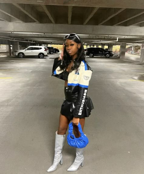 Skirt Outfits Black Women Birthday, Birthday Outfits Black Women School, Fall Birthday Outfits Black Women, Drake Concert Outfit Ideas, Star Streetwear, Drake Outfit, Drake Concert Outfit, After Prom Outfit, Rap Concert Outfit Ideas