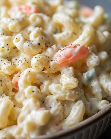 Growing up, my family owned a deli, and this was always a crowd favorite! Mac Salad Recipe, Classic Macaroni Salad, Best Macaroni Salad, Mac Salad, Macaroni Salad Recipe, Cold Pasta, Cold Salad, Best Salad Recipes, Pasta Salads