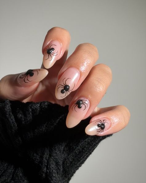 It’s officially spooky season 🕷️👻🎃 #HappyOctober • @gelcare.official Nude BB Creme Patent Leather Black ——— @elennailedit Light Glaze Chrome Powder ——— Rhinestone Glue linked on my Amazon Storefront • • • #nailinspo #naturalnails #smallbusiness #almondnails #coffinnails #squarenails #roundnails #nailartist #nailtech #nails #nailart #cutenails #longnails #nailtutorial #nailtutorials #nailarttutorial #nailvideo #nailvideos #fallnails #halloween #halloweennails #spooky #spookyseason #spiders... Spider Design Nails, Halloween Nails Spiders, Men Halloween Nails, Spider Web Nails Short, Spider Gel Nail Art, Spider Nails, Milky Nails, Chrome Powder, Round Nails