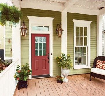 The color of my next house:) Craftsman Front Door, Porches Ideas, Craftsman Entry, Green Siding, Traditional Front Doors, Red Front Door, House Paint Color Combination, Exterior House Color, Entry Design