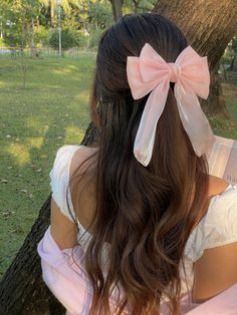 Pink Bow In Hair, Hair Accessories Aesthetic, Bow For Hair, Pink Bow Hair, Bow In Hair, Coquette Gyaru, Princess Accessories, Hair Clip Bow, Girly Hair