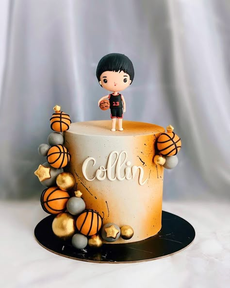 Number 50 Cake For Men, Basketball Cake Design Birthday, Basketball Theme Birthday Cake, Jordan Year Birthday Cake, Cake Designs Birthday Kids Boy, Basketball Cake Design, Basketball Cake Ideas, Basketball Theme Cake, Michael Jordan Cake