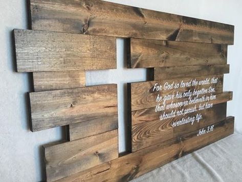 Cross Made Out Of Pallet Wood, Wood Church Craft, Cross Wood Art, Pallet Cross, Wood Wall Cross Art, Diy Wooden Cross Rustic Pallet Wood, Wooden Crosses Diy, Wooden Crafts Build-a-cross, Wood Crosses Diy