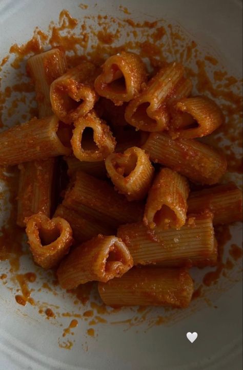 Pasta Red Sauce, Pasta Aesthetic, Shaped Pasta, Red Sauce Pasta, Sauce Pasta, Pasta Pasta, Food Therapy, Healthy Food Motivation, Yummy Comfort Food