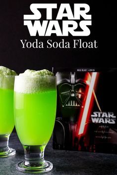 This Yoda Soda Float recipe is a simple and fun addition to any Star Wars themed party or movie night! Yoda Soda, Star Wars Drinks, Star Wars Themed Party, Soda Float, Soda Floats, Float Recipes, Star Wars Theme Party, Disney Drinks, Star Wars Food